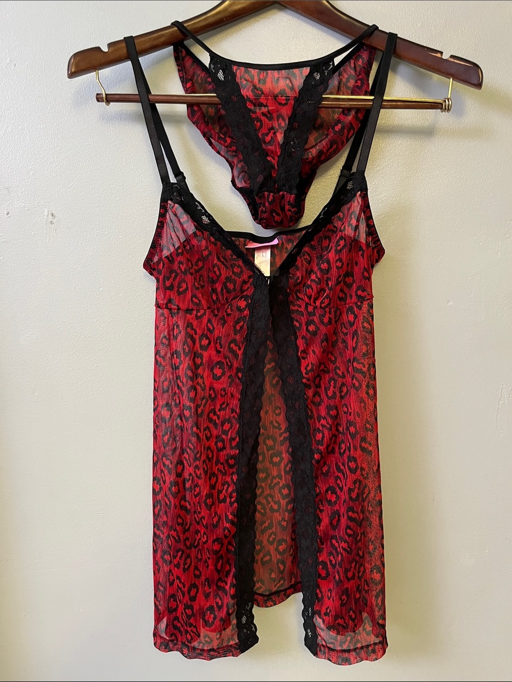 Thalia Sodi Red & Black Leopard-Print Lace-Trim Chemise with Matching Panty